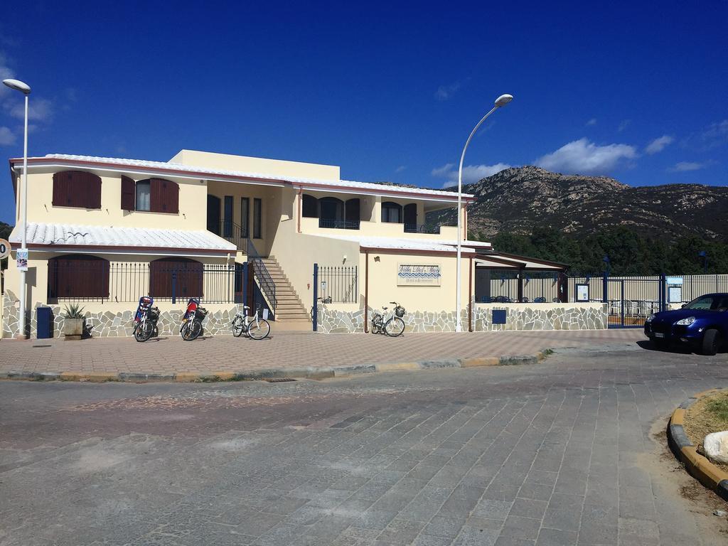 Hotel Villa Del Mare Sìnnai 外观 照片
