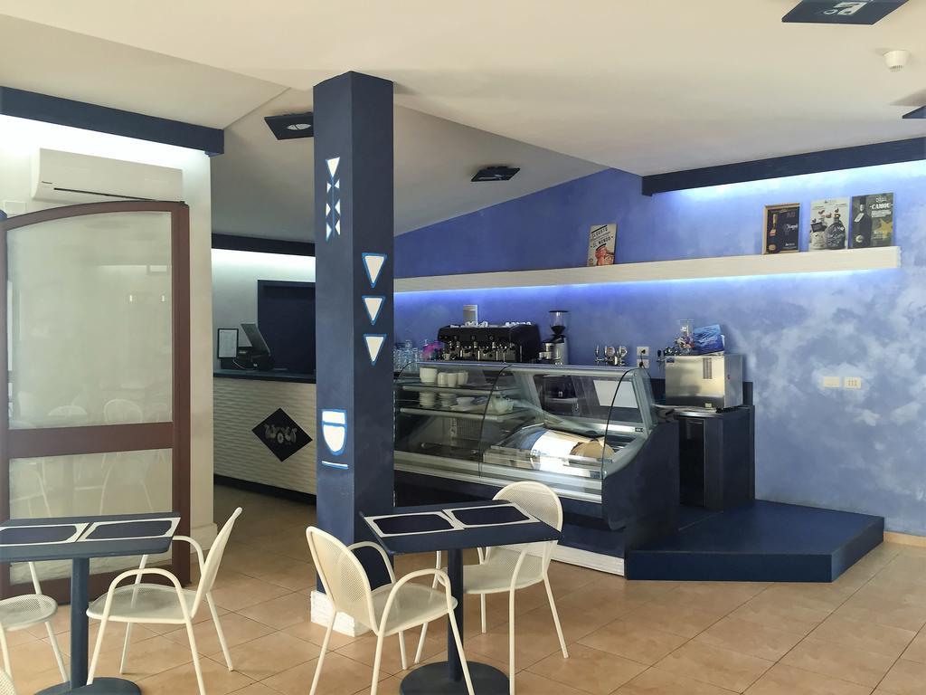 Hotel Villa Del Mare Sìnnai 外观 照片