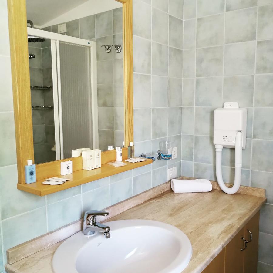 Hotel Villa Del Mare Sìnnai 客房 照片