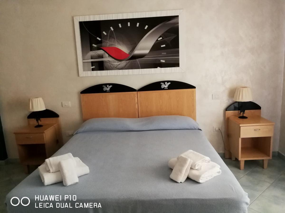 Hotel Villa Del Mare Sìnnai 客房 照片